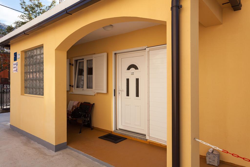 Apartman Davorka Karlobag Exterior photo
